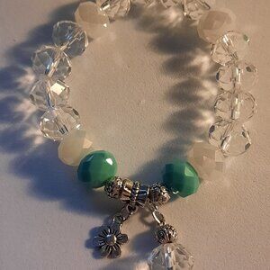 Brand New Handmade Crystal Beads Bracelet